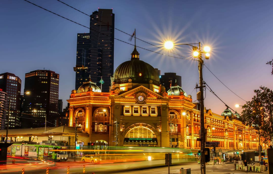 Melbourne taxi service - Premium transport in Melbourne CBD